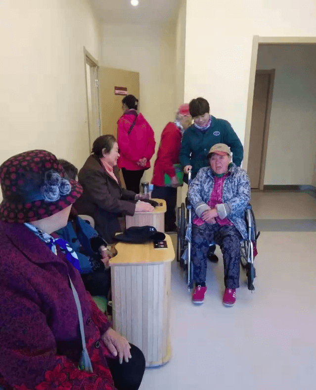 屏幕快照 2018-11-17 13.41.28.png 屏幕快照 2018-11-17 13.41.28.png