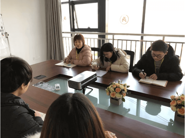 屏幕快照 2019-06-03 10.43.52.png 屏幕快照 2019-06-03 10.43.52.png